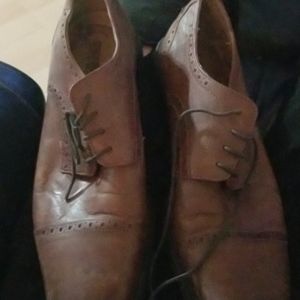 Men's dress shoes
